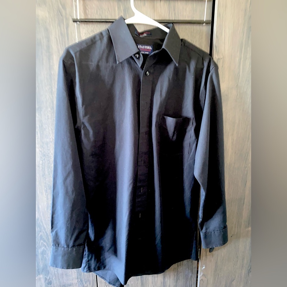 Stafford Men's Black Dress Shirt size 32-33